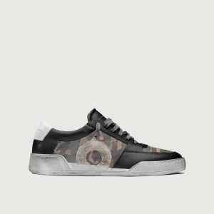 Court | Camo